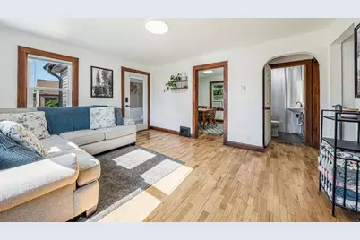 723 W Grant Street, Appleton, WI 54914 - Photo 2