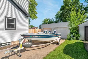 723 W Grant St, Appleton, WI 54914 - Photo 28