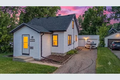 723 W Grant Street, Appleton, WI 54914 - Photo 1