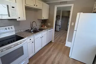 614 Reed St, Neenah, WI 54956 - Photo 6