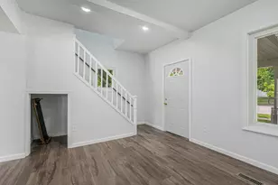 172 N Main St, Clintonville, WI 54929 - Photo 2