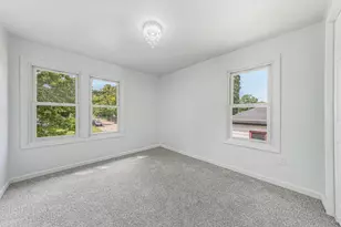 172 N Main St, Clintonville, WI 54929 - Photo 12