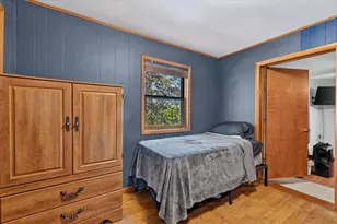 1866 Oakridge Rd, Neenah, WI 54956 - Photo 6