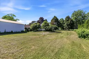 1866 Oakridge Rd, Neenah, WI 54956 - Photo 20