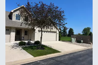 1685 W Main Circle #1, De Pere, WI 54115 - Photo 2