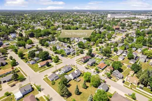 835 Gladstone St, Marinette, WI 54143 - Photo 44