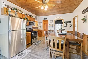 835 Gladstone St, Marinette, WI 54143 - Photo 22