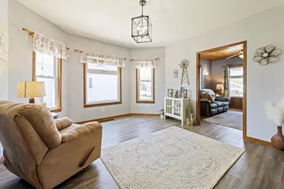 835 Gladstone Street, Marinette, WI 54143 - Photo 6