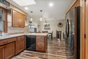 599 Masters Ln, Green Bay, WI 54311 - Photo 10