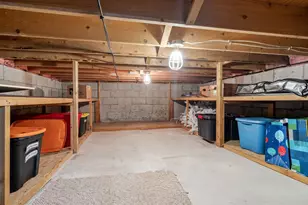 599 Masters Ln, Green Bay, WI 54311 - Photo 32