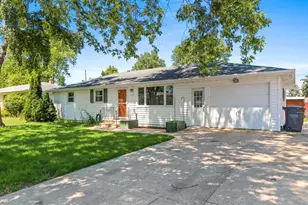 621 Karl St, Green Bay, WI 54301 - Photo 2