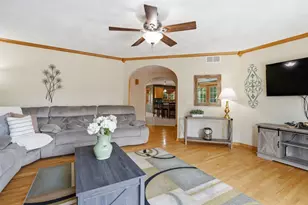 1 W Cedar St, Hilbert, WI 54129 - Photo 6