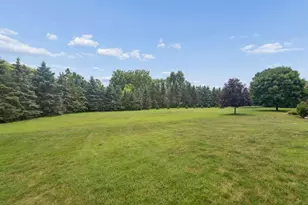 1 W Cedar St, Hilbert, WI 54129 - Photo 52