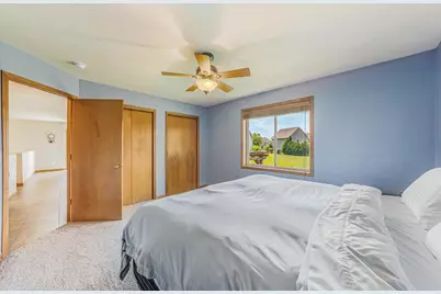 2631 Grassy Lane, Neenah, WI 54956 - Photo 20