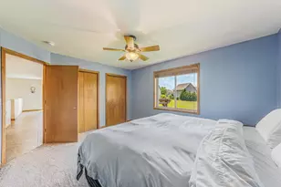 2631 Grassy Ln, Neenah, WI 54956 - Photo 20