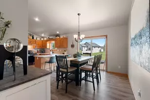 3125 Beth Dr, Green Bay, WI 54311 - Photo 8