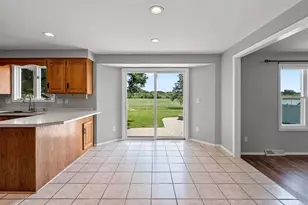 627 Broadview Dr, Green Bay, WI 54301 - Photo 20