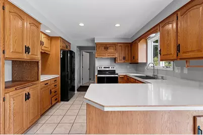 627 Broadview Drive, Green Bay, WI 54301 - Photo 22