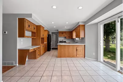 627 Broadview Drive, Green Bay, WI 54301 - Photo 18