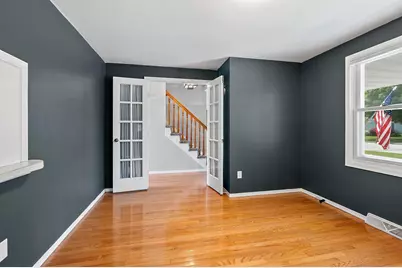 627 Broadview Drive, Green Bay, WI 54301 - Photo 8