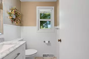 627 Broadview Dr, Green Bay, WI 54301 - Photo 26