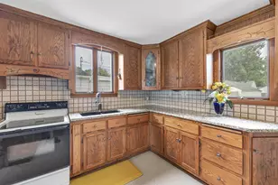 829 Ethel Ave, Green Bay, WI 54303 - Photo 10