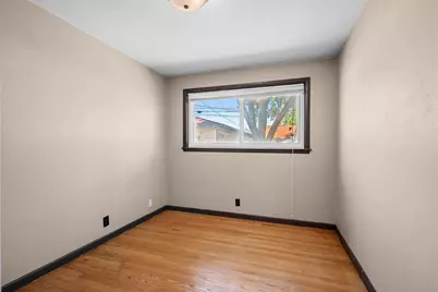 965 Betty Avenue, Neenah, WI 54956 - Photo 18