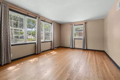 965 Betty Avenue, Neenah, WI 54956 - Photo 6