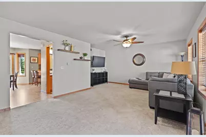 275 Fort Drive, Neenah, WI 54956 - Photo 6