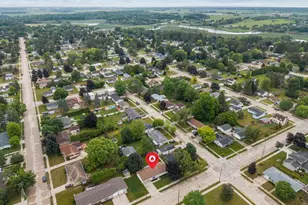 2410 36th St, Two Rivers, WI 54241 - Photo 6