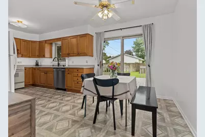 2410 36th Street, Two Rivers, WI 54241 - Photo 10