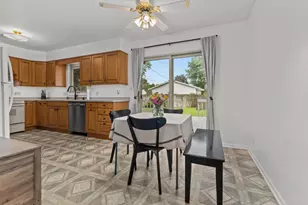2410 36th St, Two Rivers, WI 54241 - Photo 10