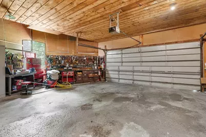 W6439 Lakeview Court, Menasha, WI 54952 - Photo 46
