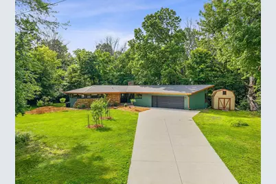 W6439 Lakeview Court, Menasha, WI 54952 - Photo 1