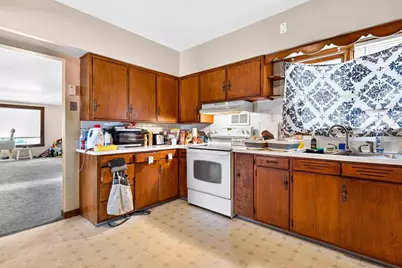 1251 Walnut Street, Oshkosh, WI 54901 - Photo 8