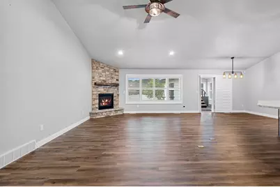 1625 Drusillas Way, Green Bay, WI 54313 - Photo 12