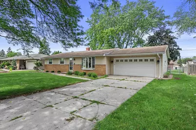 1508 Apache Avenue, Green Bay, WI 54313 - Photo 2