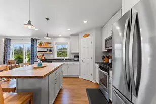 N9182 Dylan Dr, Appleton, WI 54915 - Photo 8