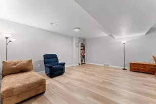 N9182 Dylan Dr, Appleton, WI 54915 - Photo 40