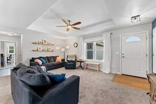 N9182 Dylan Dr, Appleton, WI 54915 - Photo 4
