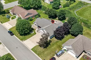 W6164 Shagbark Hickory Ln, Menasha, WI 54952 - Photo 64