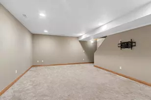 W6164 Shagbark Hickory Ln, Menasha, WI 54952 - Photo 34
