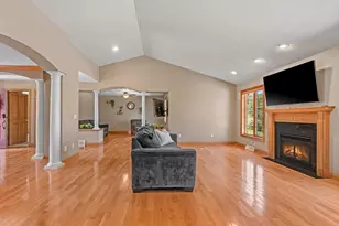 W6164 Shagbark Hickory Ln, Menasha, WI 54952 - Photo 24