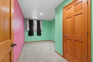 W6164 Shagbark Hickory Ln, Menasha, WI 54952 - Photo 72