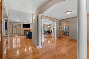W6164 Shagbark Hickory Ln, Menasha, WI 54952 - Photo 2