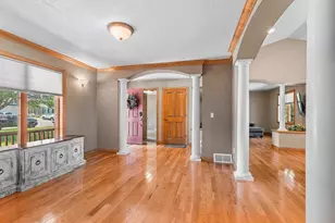 W6164 Shagbark Hickory Ln, Menasha, WI 54952 - Photo 6