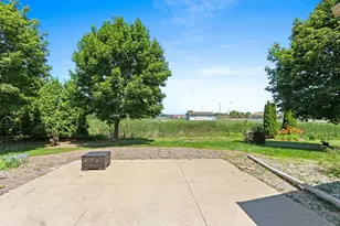 W6164 Shagbark Hickory Ln, Menasha, WI 54952 - Photo 78