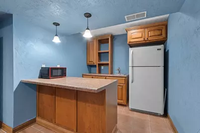 W6164 Shagbark Hickory Lane, Menasha, WI 54952 - Photo 38