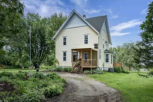 9511 Old Rd, Fremont, WI 54940 - Photo 2