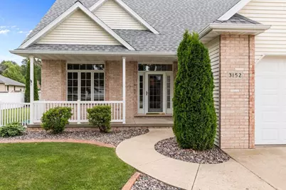 3152 Savanna Way, Green Bay, WI 54311 - Photo 2
